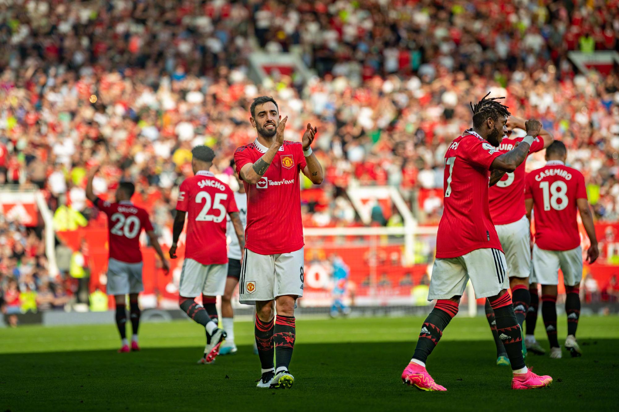 餐厅老板在 餐厅老板在