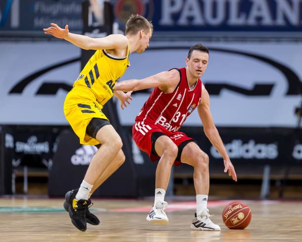 又一次的激 又一次的激