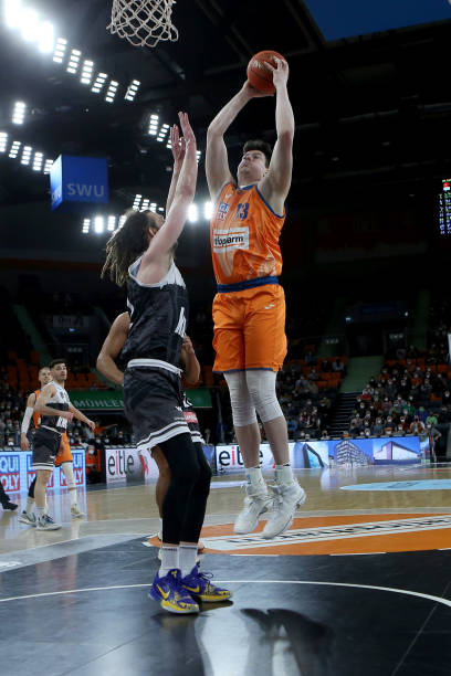 走上体育管 走上体育管