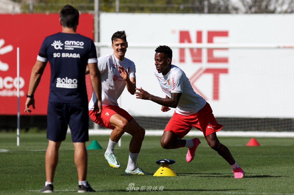 理解和体谅 理解和体谅